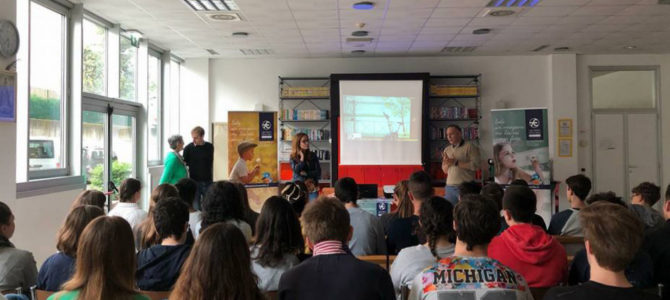 Scuola e solidarietà: incontro al Liceo Porta di Parma